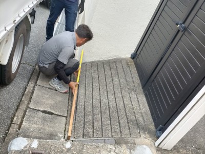 階段 スロープ 定規 型板 計測 水平器 踏み板 踏み面 蹴上げ 踊り場 神戸市 トラブラン