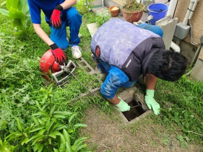 トーラー洗管 雨水管 縦樋 竪樋 落ち葉 詰まり 雨樋 神戸市 トラブラン